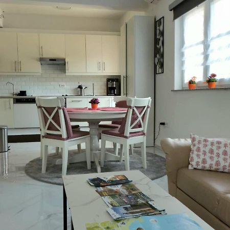 Apartment Grazia Pula Ngoại thất bức ảnh