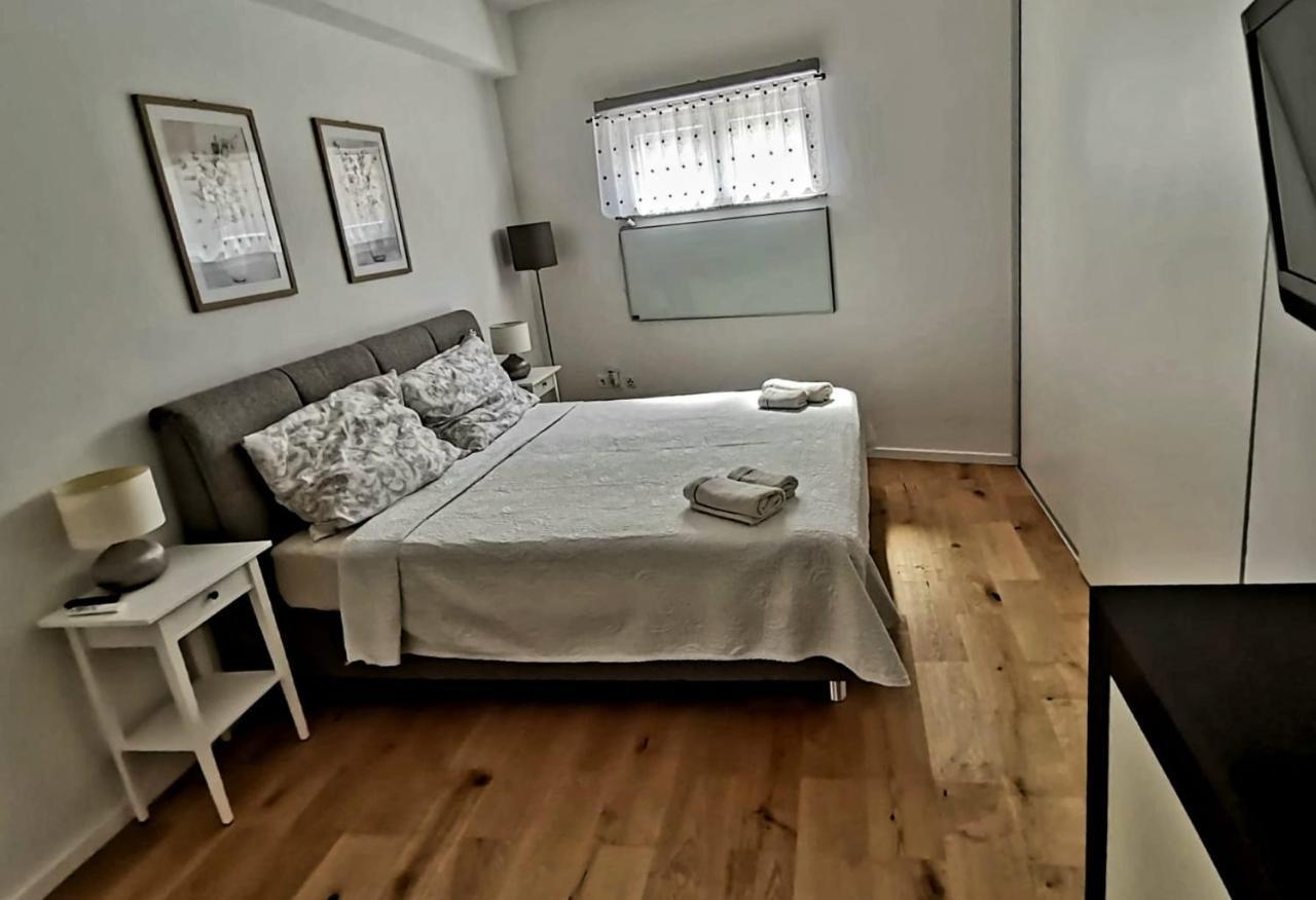Apartment Grazia Pula Ngoại thất bức ảnh